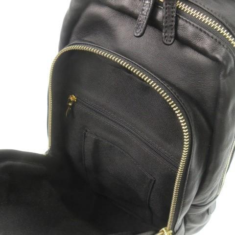 高級　PROVENZANO カイマンレザー　ボディバッグ　羊革　ワニ革　黒　金具 高級 PROVENZANO カイマンレザー ボディバッグ 羊革 ワニ革 黒 金具