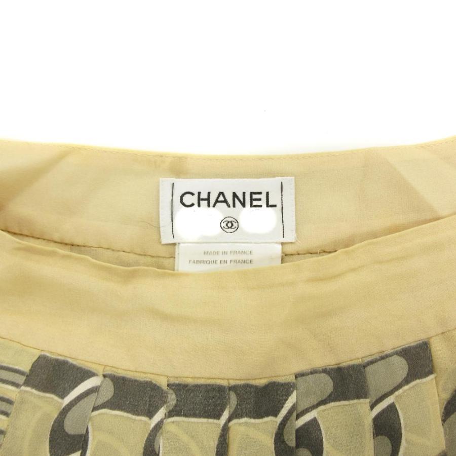 CHANEL　チェーンスカート CHANEL（シャネル） プリーツスカート ひざ丈 レーヨン シルク混