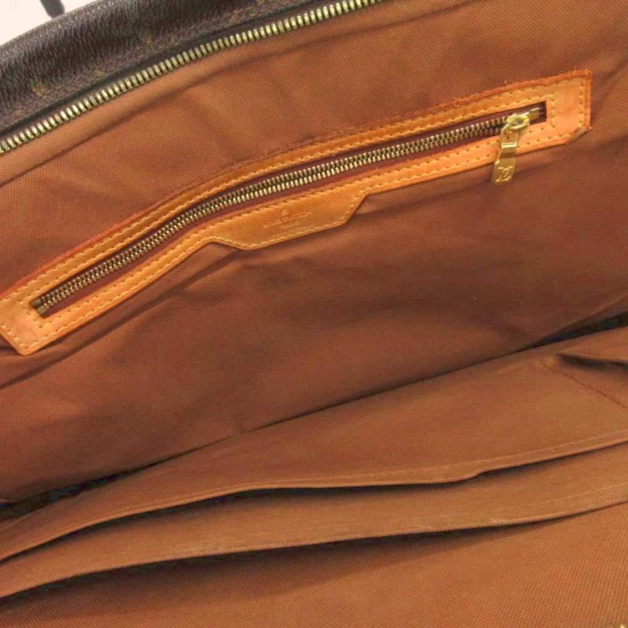 LOUIS VUITTON（ルイ・ヴィトン） ポルト・ドキュマン・ペガス