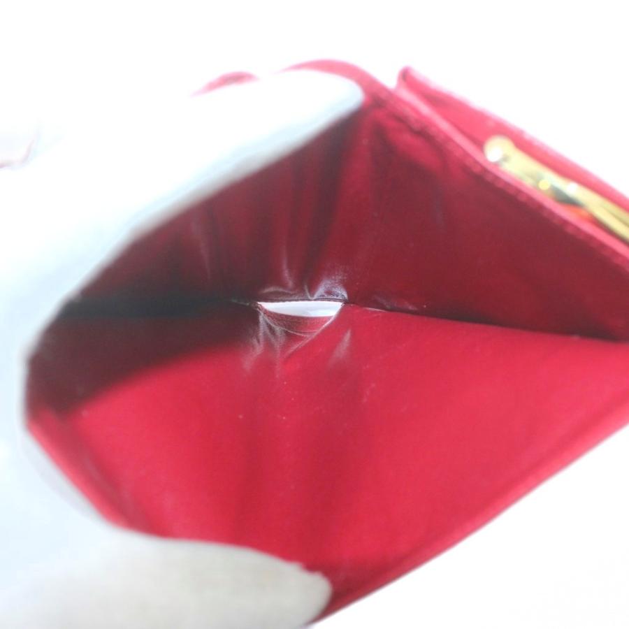 Yves Saint Laurent（イヴ・サンローラン） 財布 二つ折り がま口