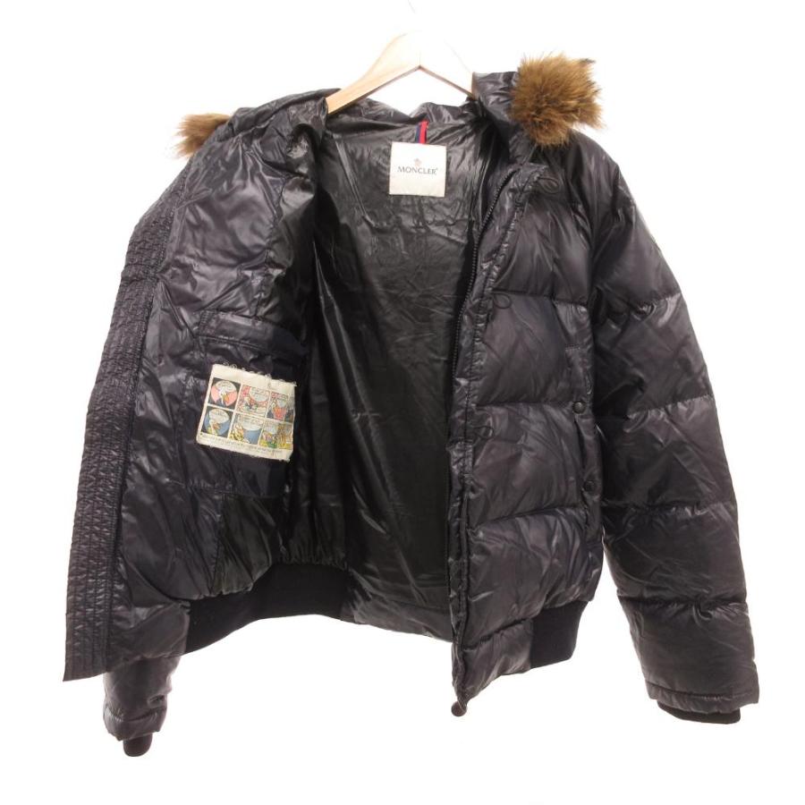 MONCLER（モンクレール） MONCLER G32-003 ダウンジャケット ロゴ