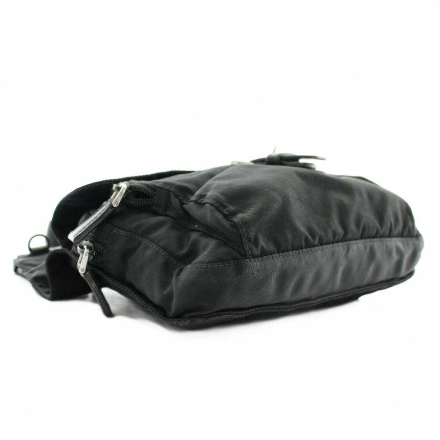 PRADA（プラダ） ショルダーバッグ ナイロン ロゴ 三角プレート 黒