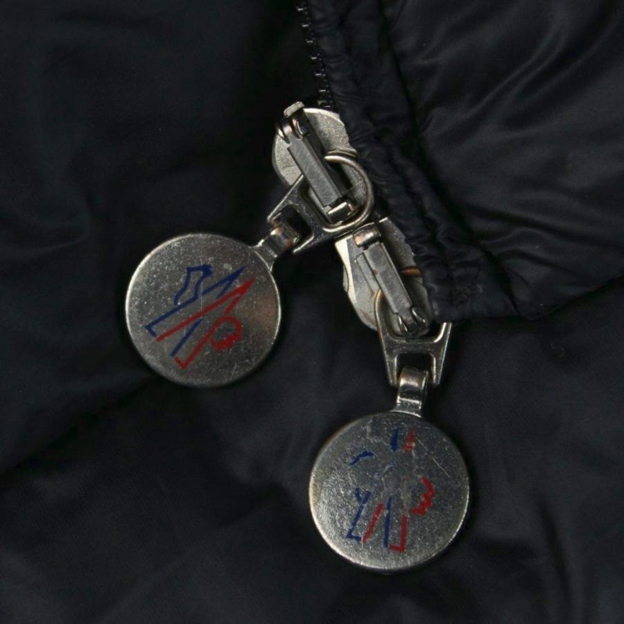 モンクレール MONCLER SASSIERE サシエール ダウンジャケット フード ワッペンロゴ 0 XS 黒 ブラック F20911A20500 /MW ■GY40 メンズの画像