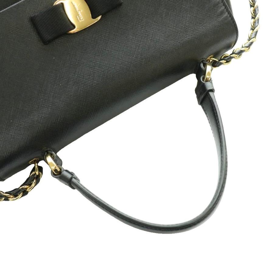 【極美品】サルヴァトーレフェラガモ キャリーオール ヴァラ リボン 黒 2WAY FERRAGAMO（フェラガモ） サルヴァトーレフェラガモ キャリー ヴァラ