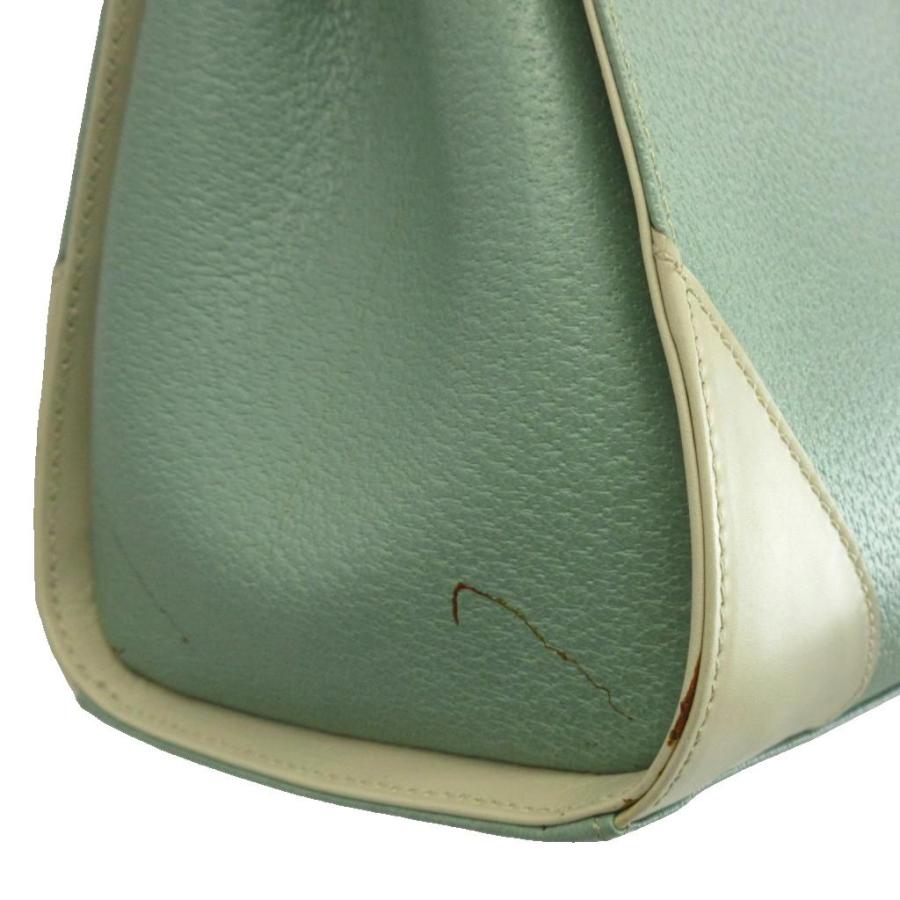 【極美品】MaxMara ハンドバッグ ミントグリーン ホワイト 上品 高級感 Max Mara（マックスマーラ） ハンドバッグ トート レザー ロゴ