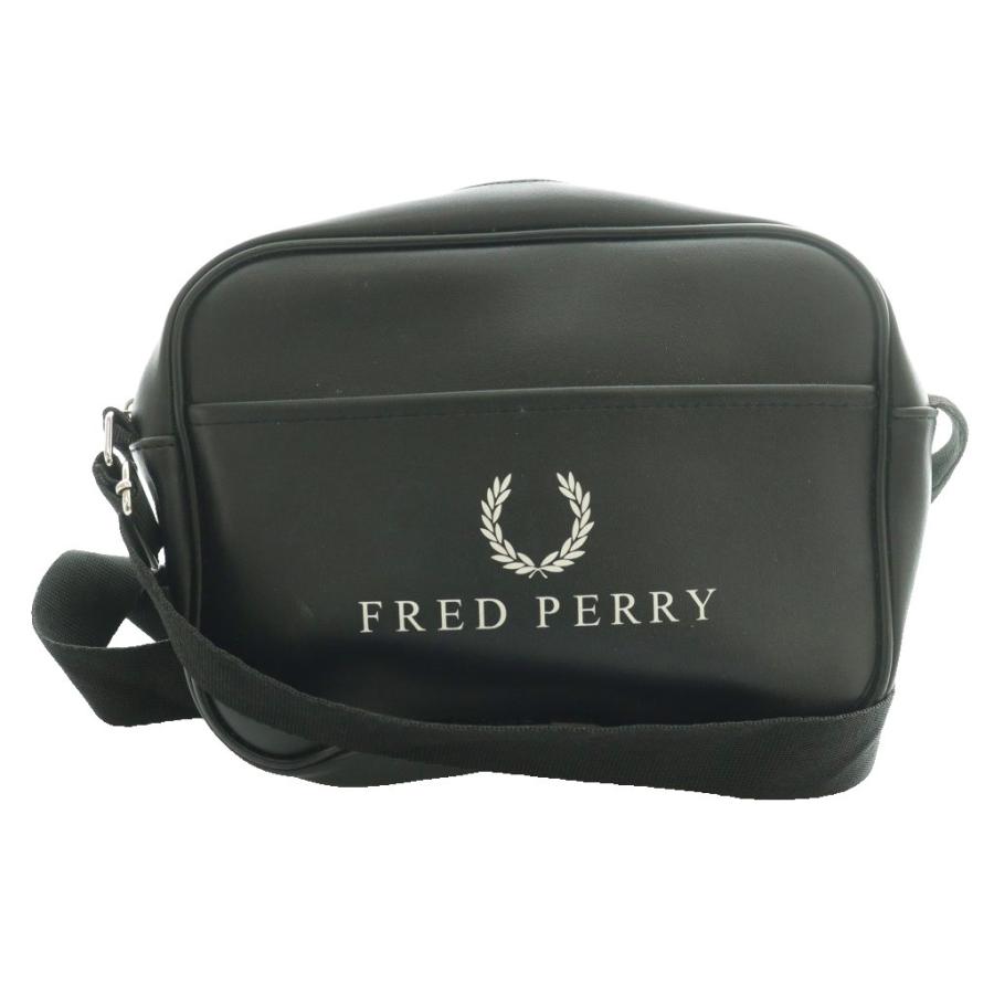 FRED PERRY（フレッドペリー） ショルダーバッグ フェイクレザー 黒