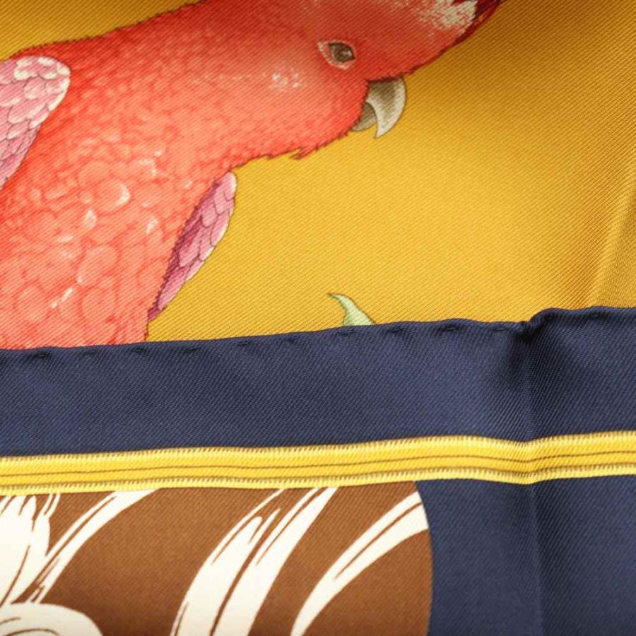 FERRAGAMO（フェラガモ） サルヴァトーレフェラガモ シルクスカーフ 鳥
