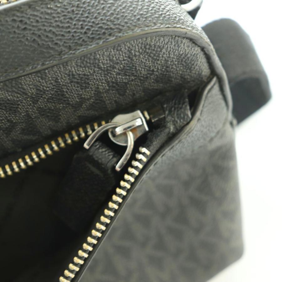 マイケルコース MICHAEL KORS ショルダーバッグ スクエア型 モノグラム