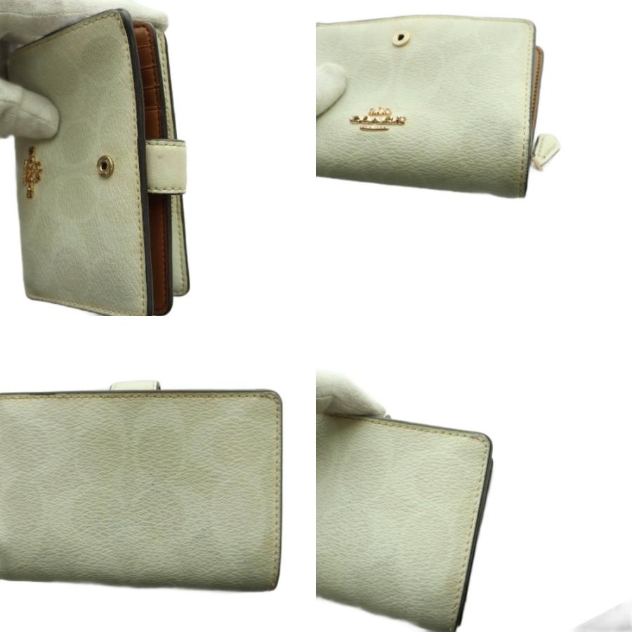 COACH（コーチ） シグネチャー 二つ折り財布 L字ファスナー レザー 白