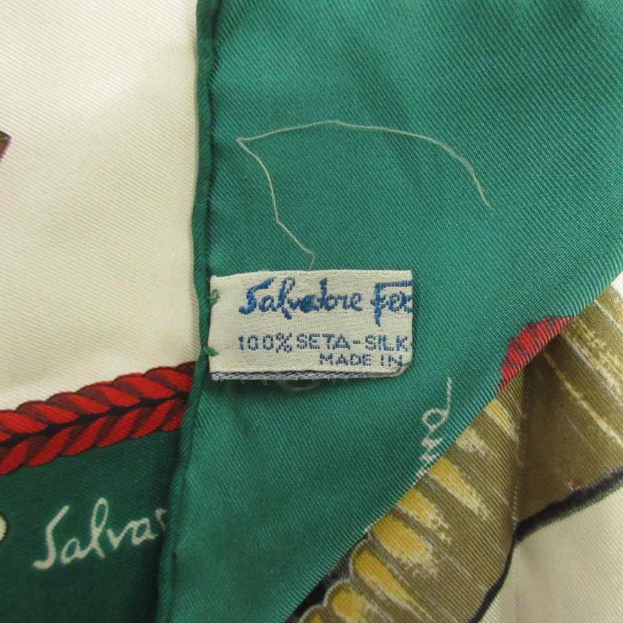 美品⭐︎Salvatore Ferragamo フェラガモ⭐︎シルクスカーフ靴柄 FERRAGAMO（フェラガモ） サルヴァトーレフェラガモ Salvatore