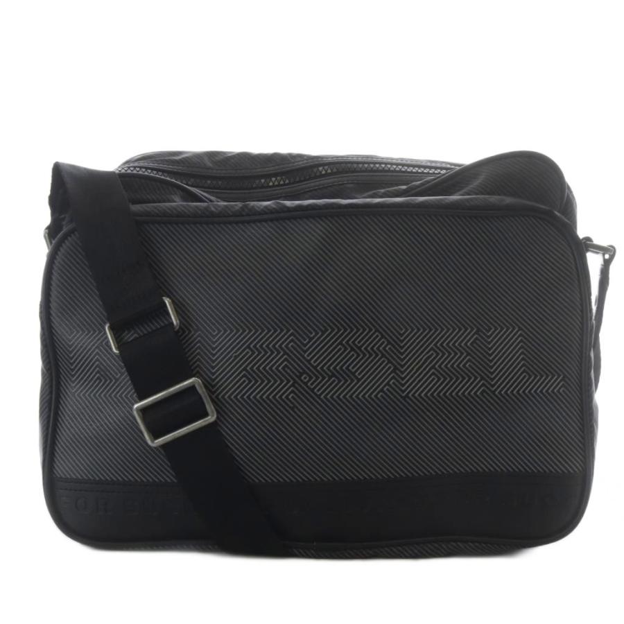 【値下げしました】DIESELショルダーバッグ DIESEL（ディーゼル） ショルダーバッグ ワンショルダー PVC デカロゴ