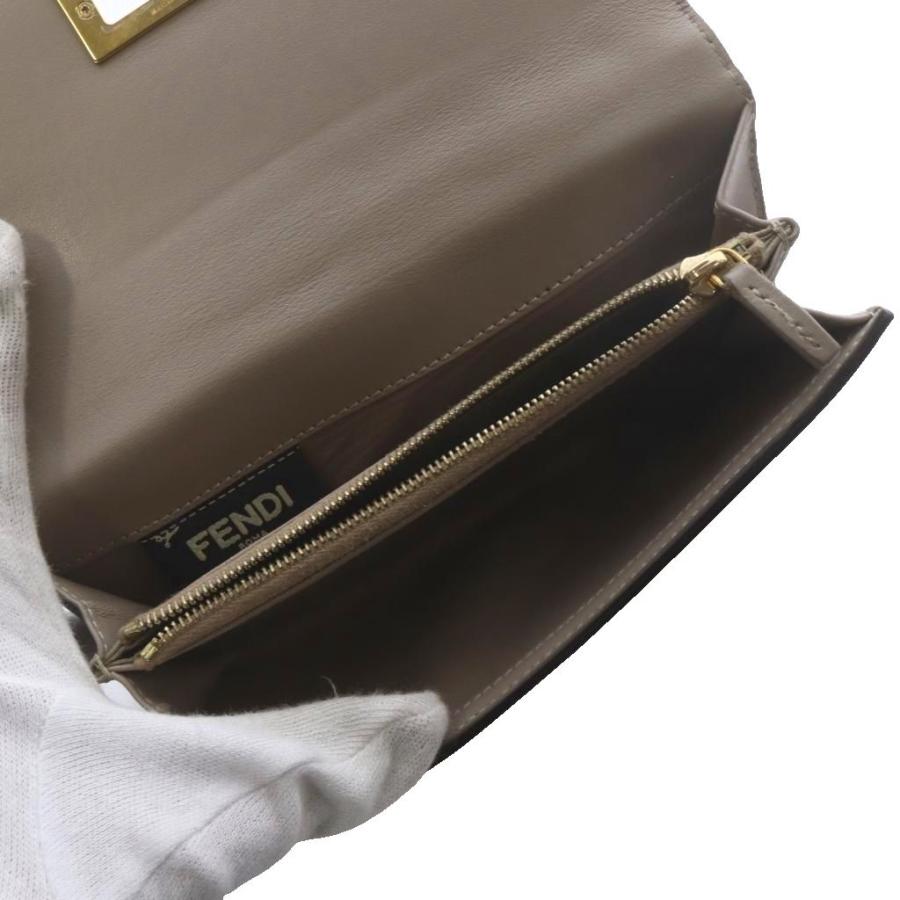 FENDI（フェンディ） ピーカブー セレリア 長財布 小銭入れあり 二