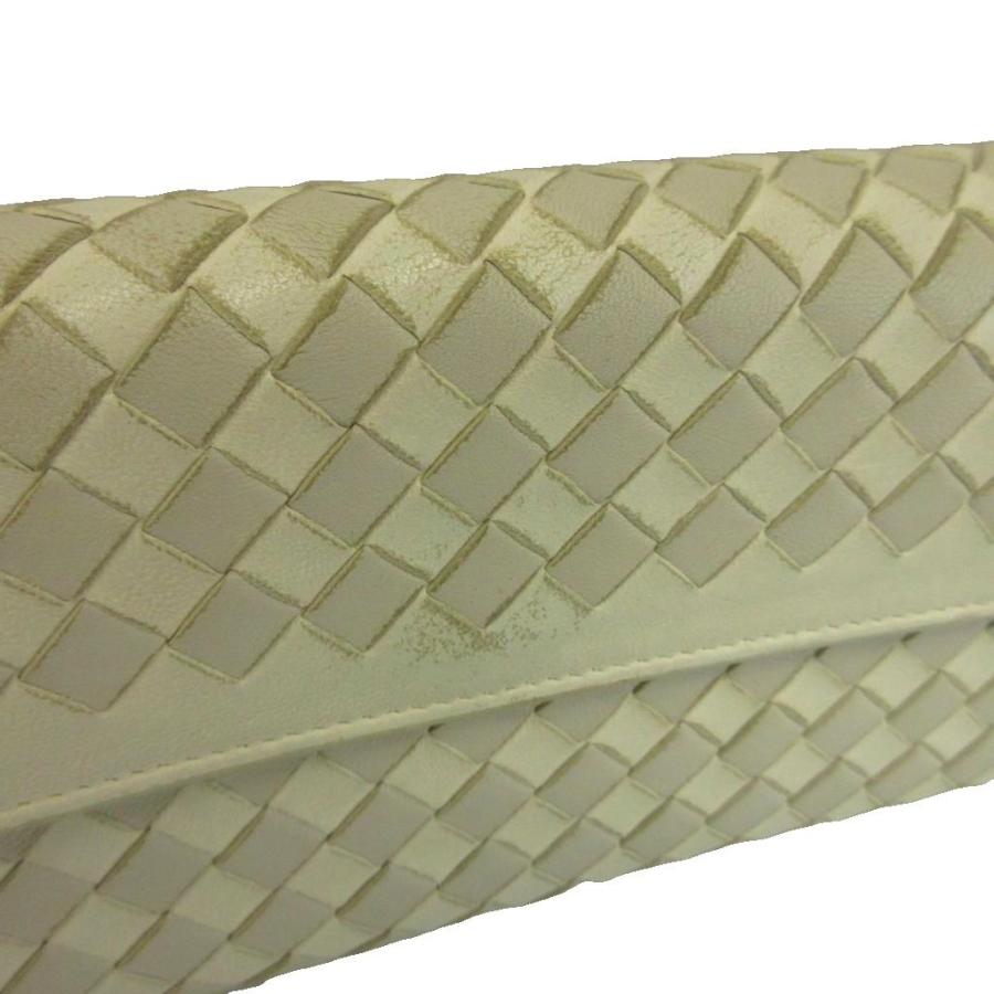 BOTTEGA VENETA（ボッテガ・ヴェネタ） 長財布 二つ折り レザー