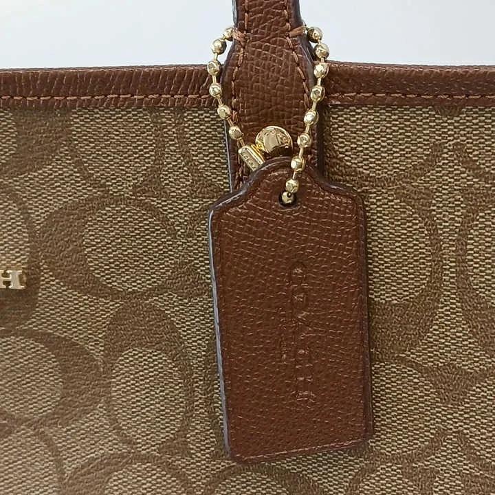 COACH（コーチ） トートバッグ 肩掛け PVC レザー シグネチャー ロゴ