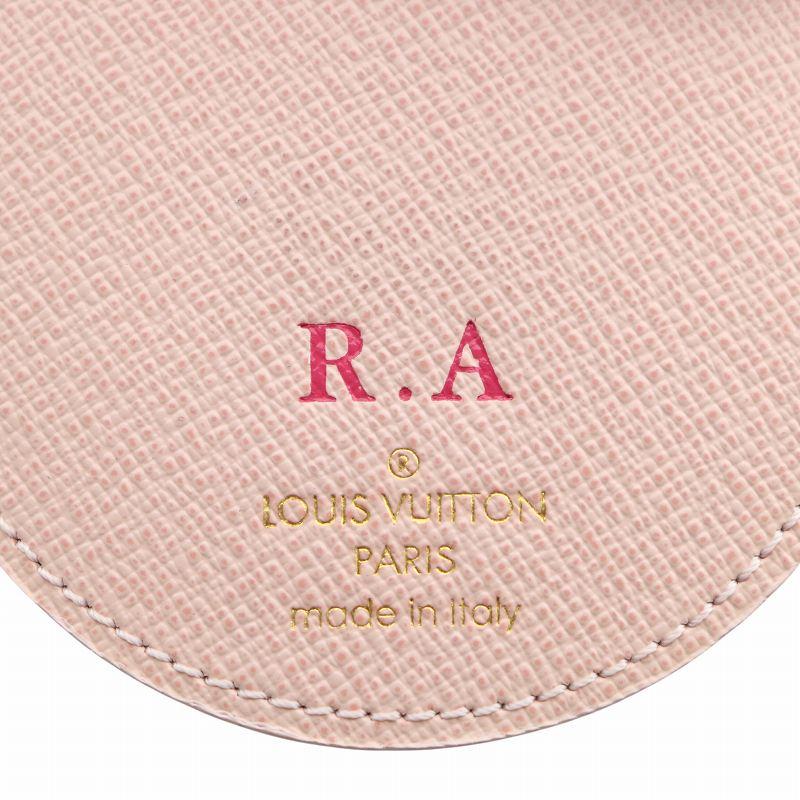 LOUIS VUITTON（ルイ・ヴィトン） キーホルダー バッグチャーム LV