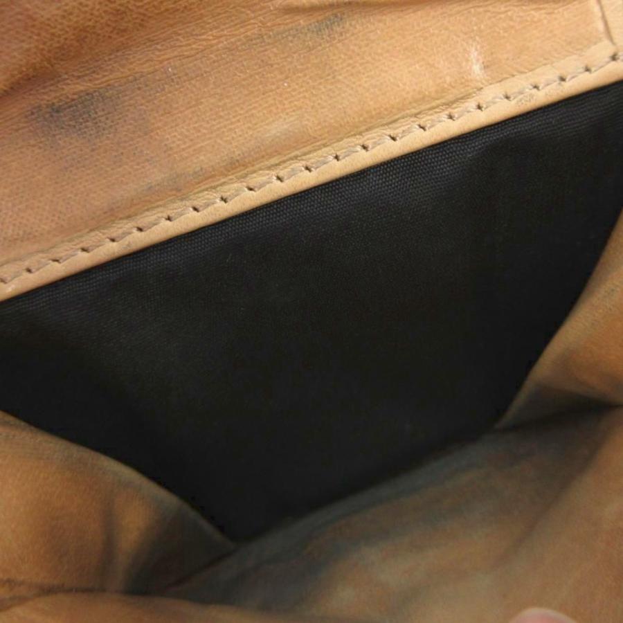 Vivienne Westwood（ヴィヴィアンウエストウッド） 二つ折り財布