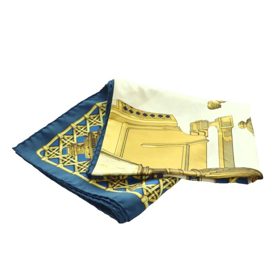HERMES（エルメス） カレ90 Feux de Route 馬車のランタン スカーフ