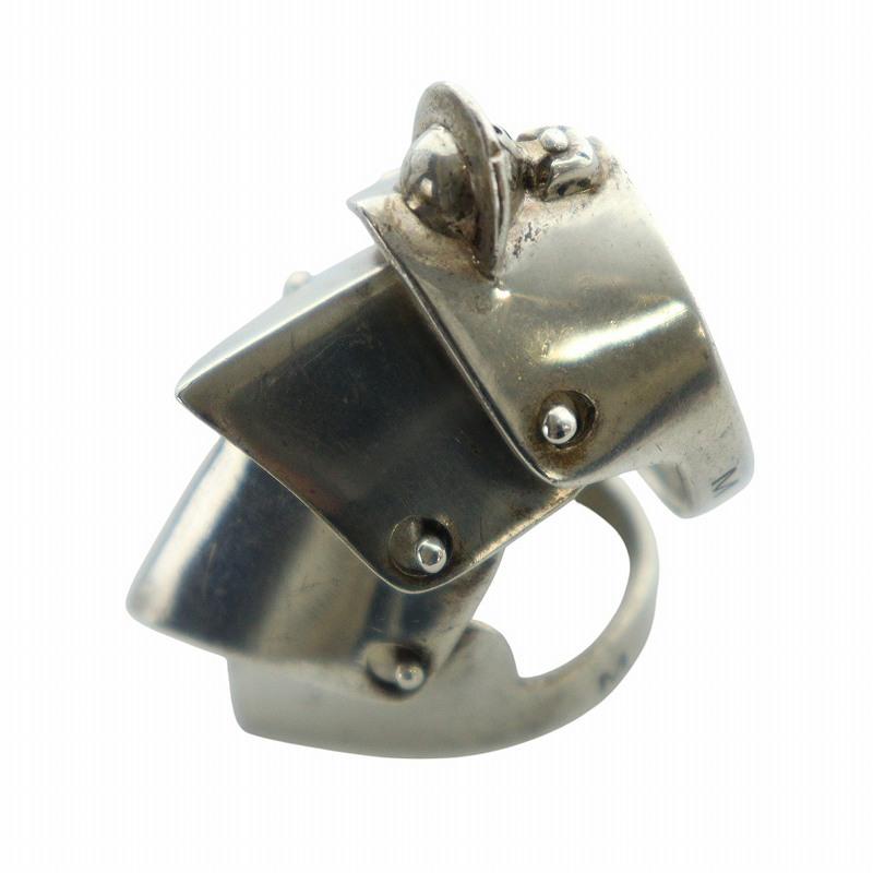 Vivienne Westwood（ヴィヴィアンウエストウッド） アーマーリング