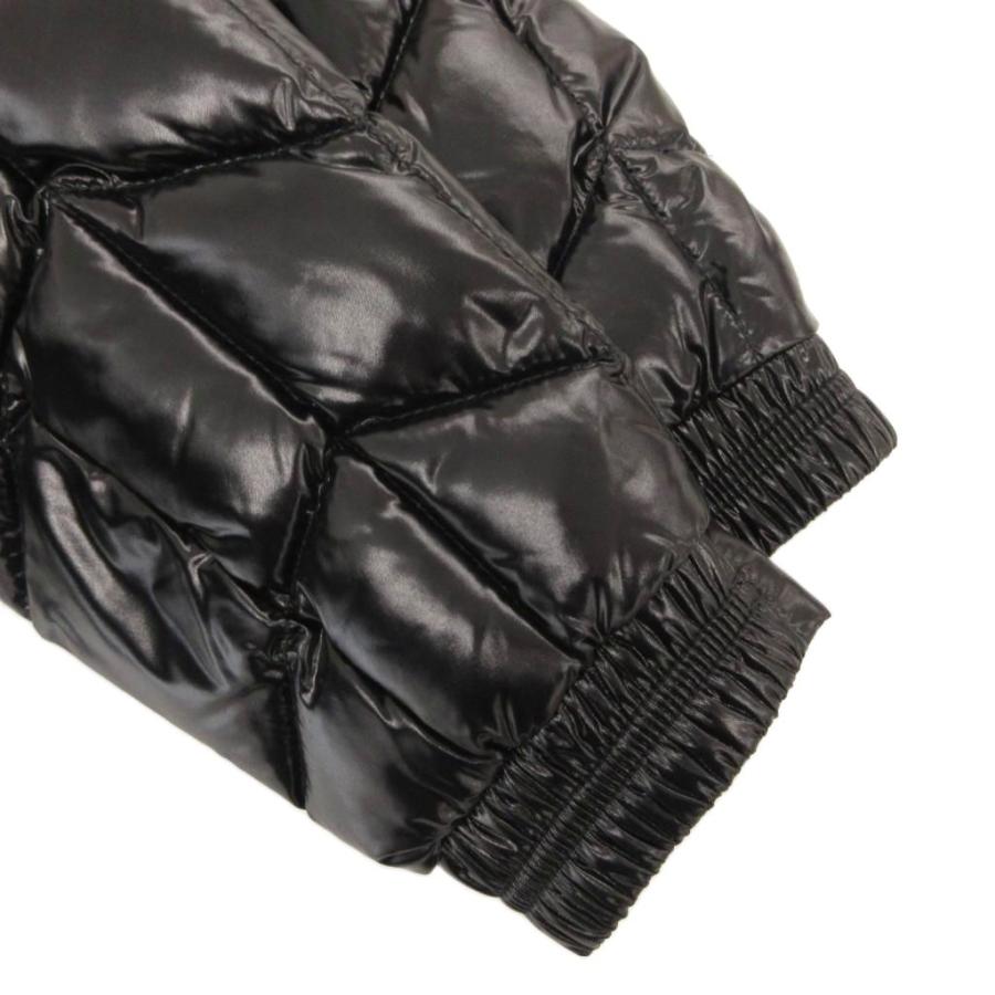 【中古】モンクレール MONCLER ベリア BERRIAT ダウンジャケット ジップアップ フード ナイロン ロゴワッペン 2 MONCLER（モンクレール） ベリア BERRIAT ダウンジャケット ジップ