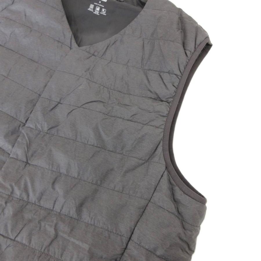 ユニクロ（UNIQLO） パフテックベスト M 中綿 フロントフライ グレー