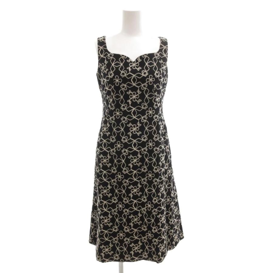 シビラ SYBILLA ワンピース M ノースリーブ ひざ丈 総柄 刺繍 ウール