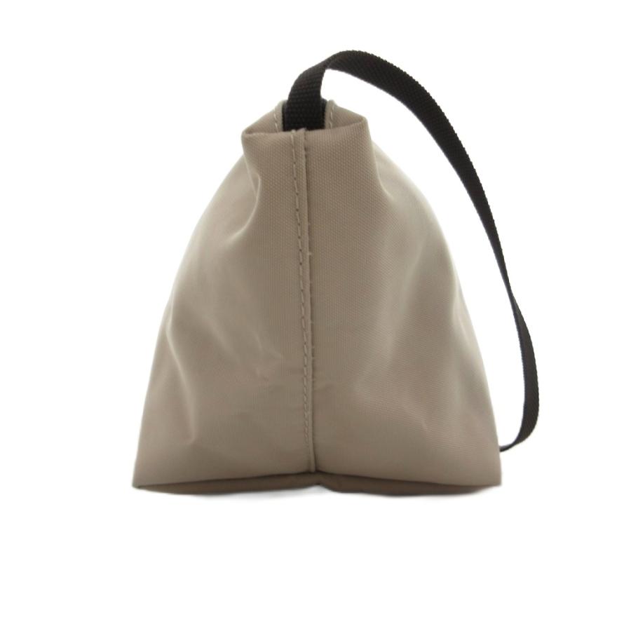 美品 ハワイ限定品 エルベシャプリエ ショルダーバッグ 舟形 ナイロン ベージュ ハワイ限定品☆エルベシャプリエ ショルダーバッグ S 舟形 ナイロン