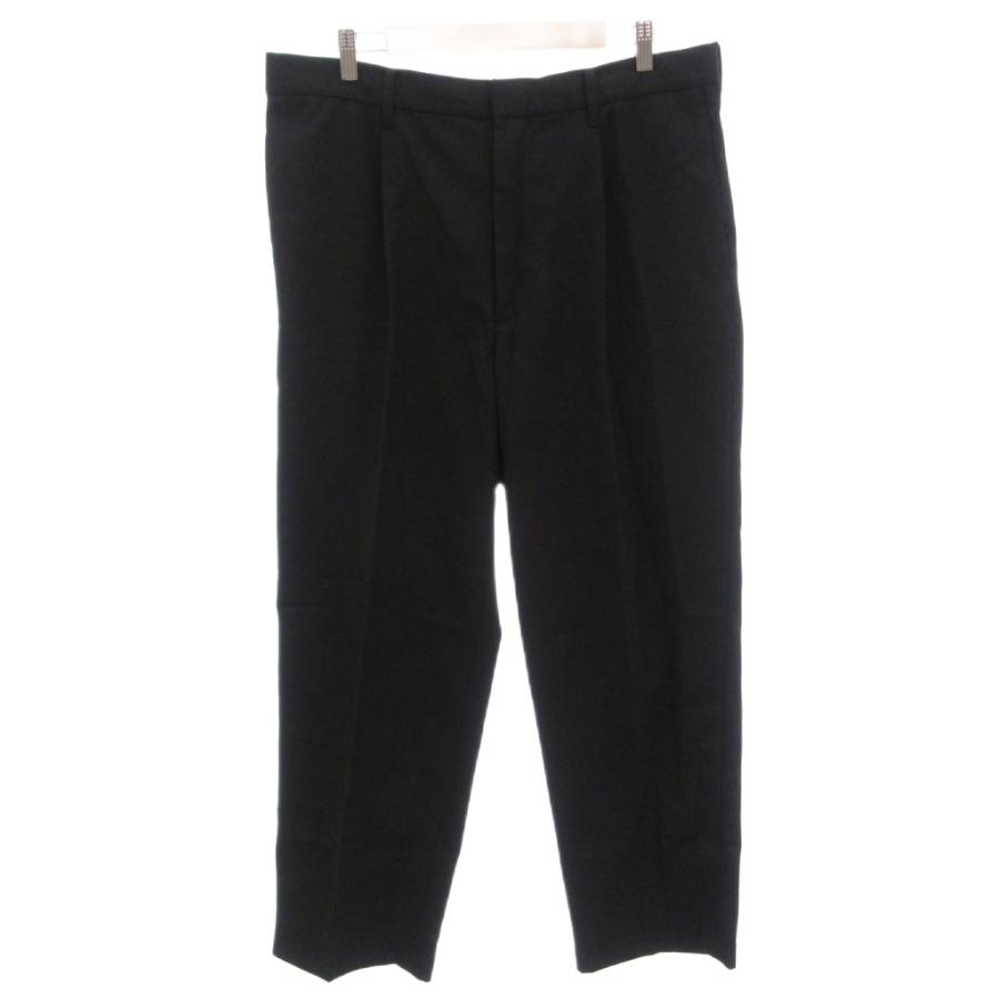 ユニクロ（UNIQLO） ：C 26SS タックワイドテーパードパンツ