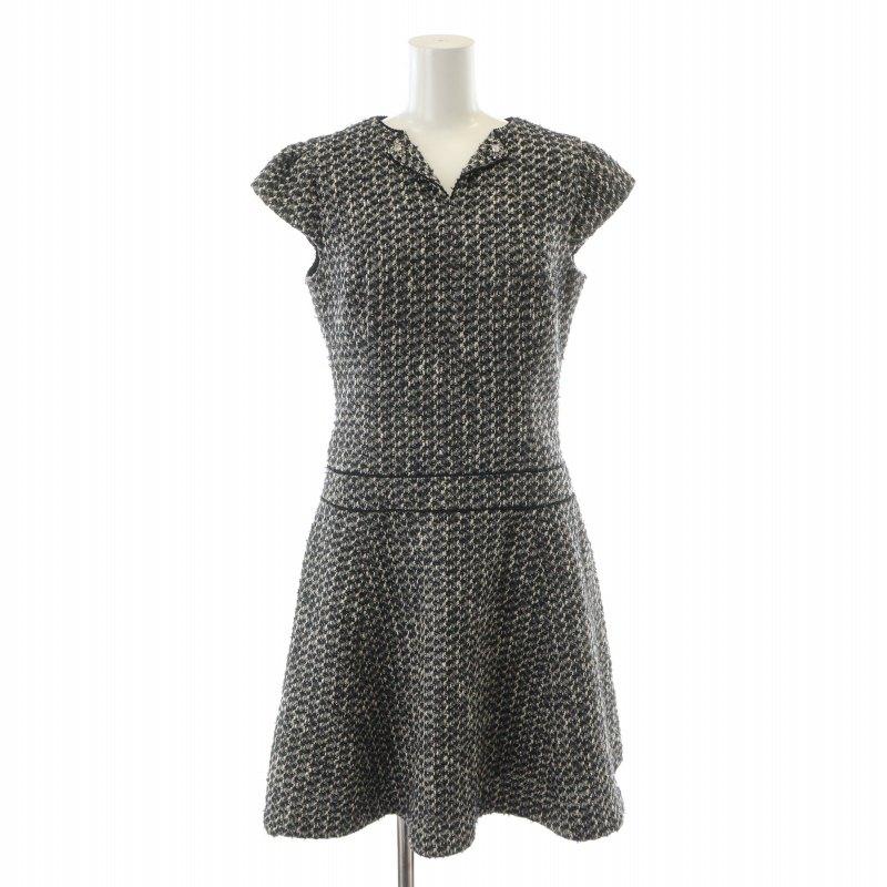 トッカ TOCCA ツイードワンピース ひざ丈 フレア ビジュー キーネック  