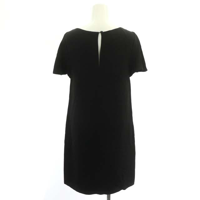 プラダ ワンピース　半袖　Mサイズ　黒 PRADA半袖黒ワンピース