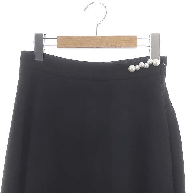 着用2回】ヒューデイトゥイブニングパール付きフレアロングスカート