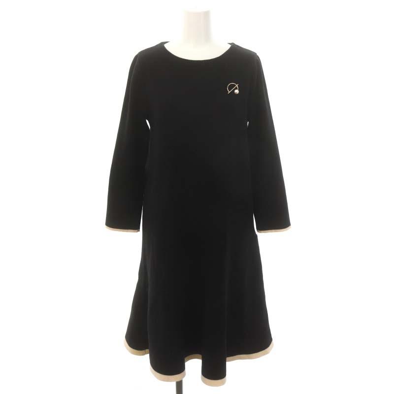 ジャスグリッティー JUSGLITTY 23AWブローチ付ペプラムニット  