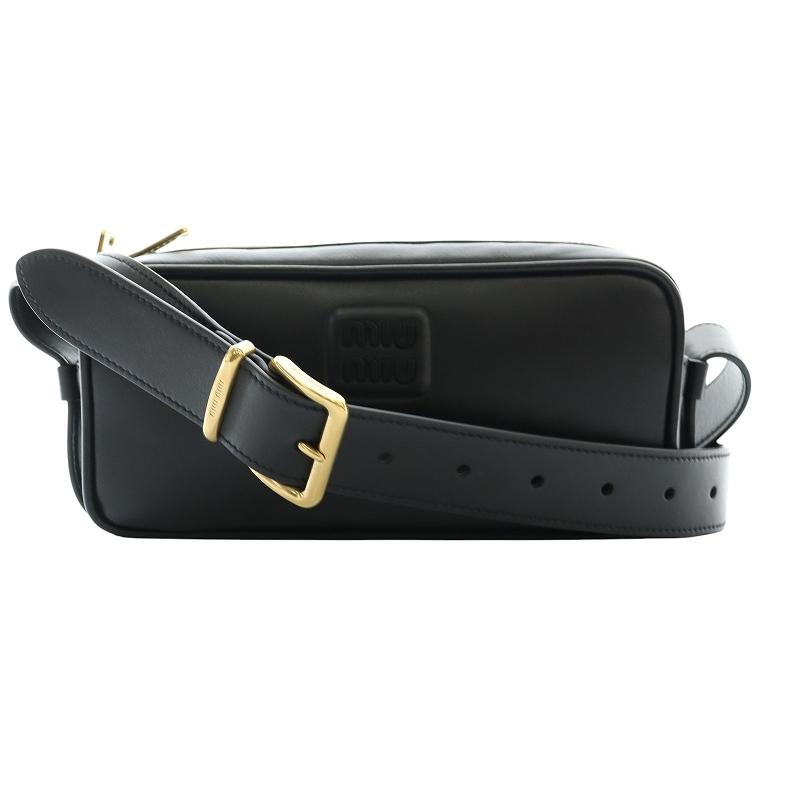 MiuMiu ブラックレザークロスボディバッグ