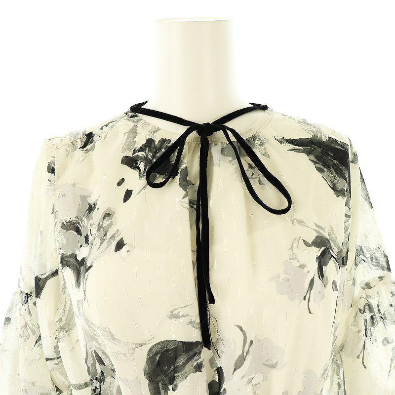 極美品 24年 CELFORD ペイントフラワーワンピース M キャミ付 黒 極美品✨CELFORD ペイントフラワーワンピース M 24年 インナー