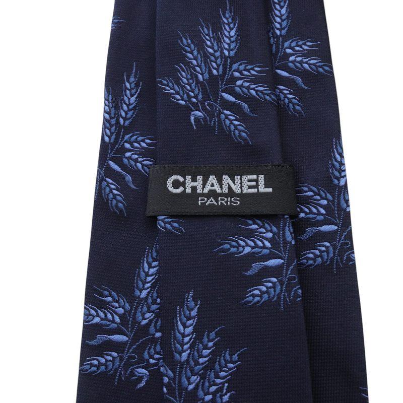 美品　CHANEL ネイビー ストライプ シルクネクタイ 美品 CHANEL シャネル ストライプ シルク60 ウール40 ネクタイ