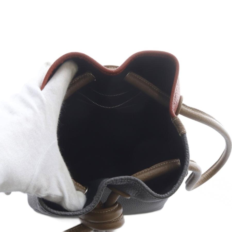 ヴァジック VASIC 伊勢丹限定 BOND ハンド ショルダーバッグ