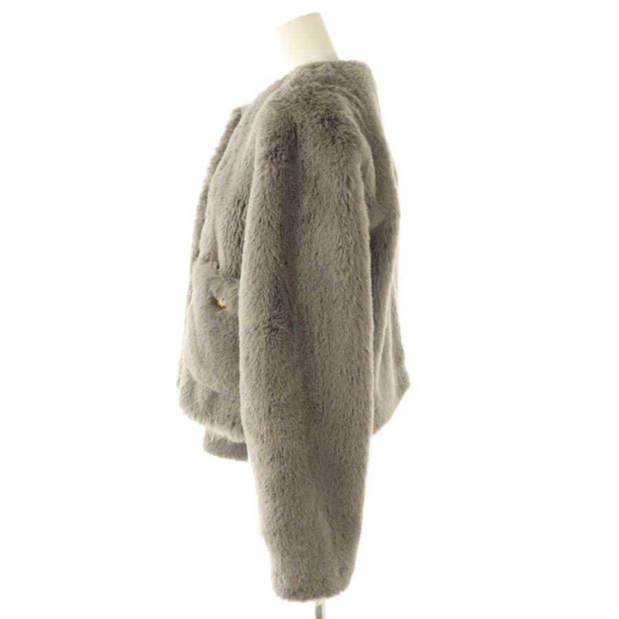 美品 ミラオーウェン 近年 金ボタン クロップドファージャケット 0 グレー Mila Owen（ミラオーウェン）の「金ボタンクロップドファージャケット