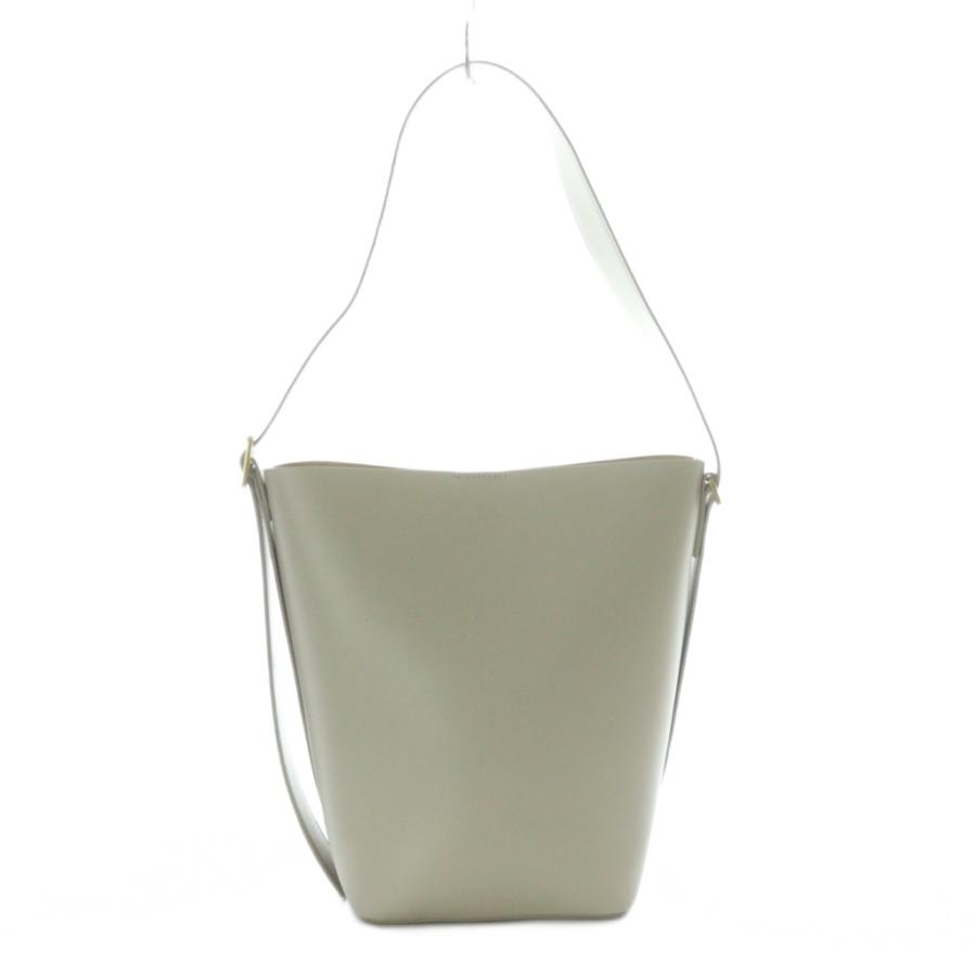 ZARA（ザラ） マキシバケットバッグ ショルダー ポーチ付 エクリュ