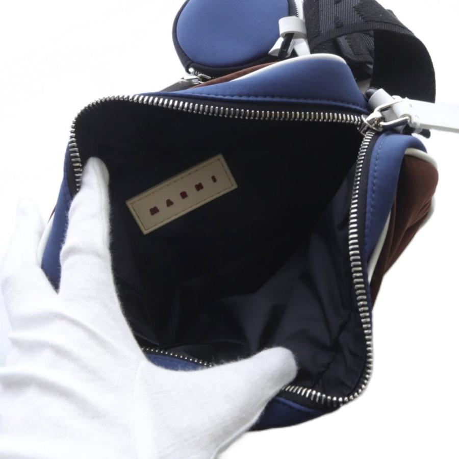 【新品未使用・現行】マルニ Puff パフ カメラバッグ ショルダーバッグ MARNI マルニ puff カメラバッグ ショルダーバッグ ロゴ 紺 ネイビー