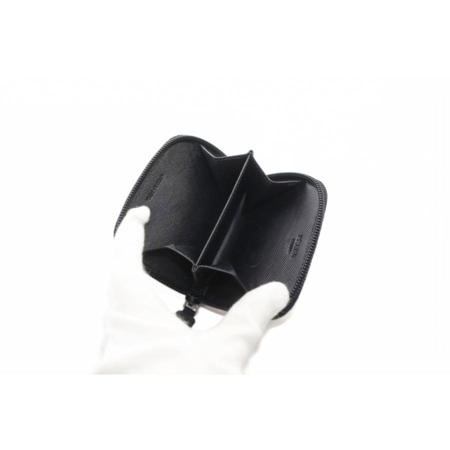 PRADA プラダ コインケース 小銭入れ 三角ロゴプレート ジップ