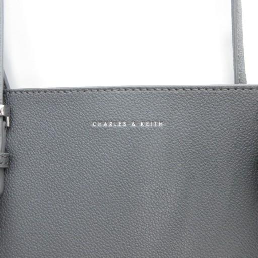 チャールズ&キース CHARLES&KEITH ハンドバッグ トート 肩掛け レザー