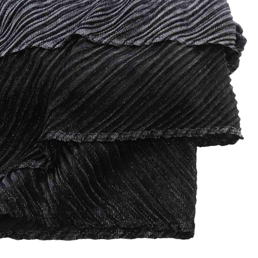 プリーツプリーズ イッセイミヤケ ラメポンチョストール 黒 シルバー色 プリーツプリーズ PLEATS PLEASE イッセイミヤケ ラメポンチョストール