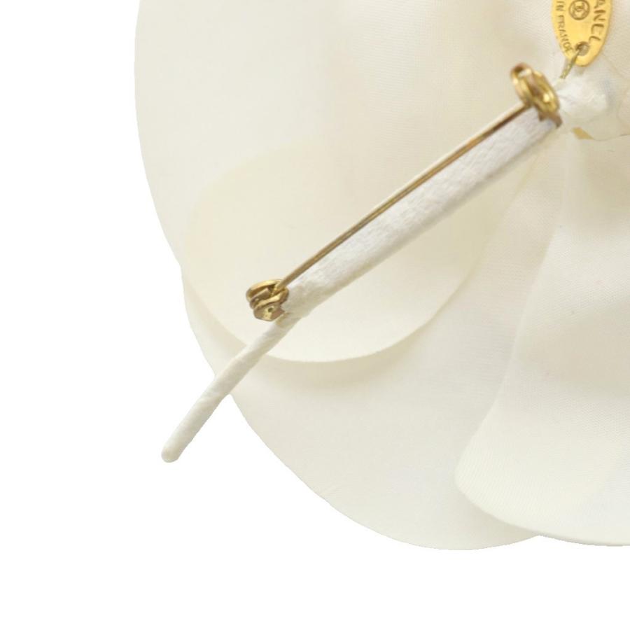 CHANEL（シャネル） カメリアコサージュ ブローチ 白 ホワイト /SR