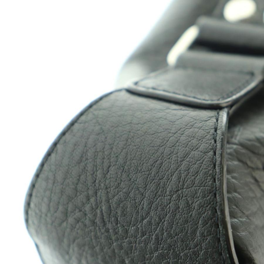 エムシーエム MCM メッセンジャーバッグ ショルダーバッグ レザー