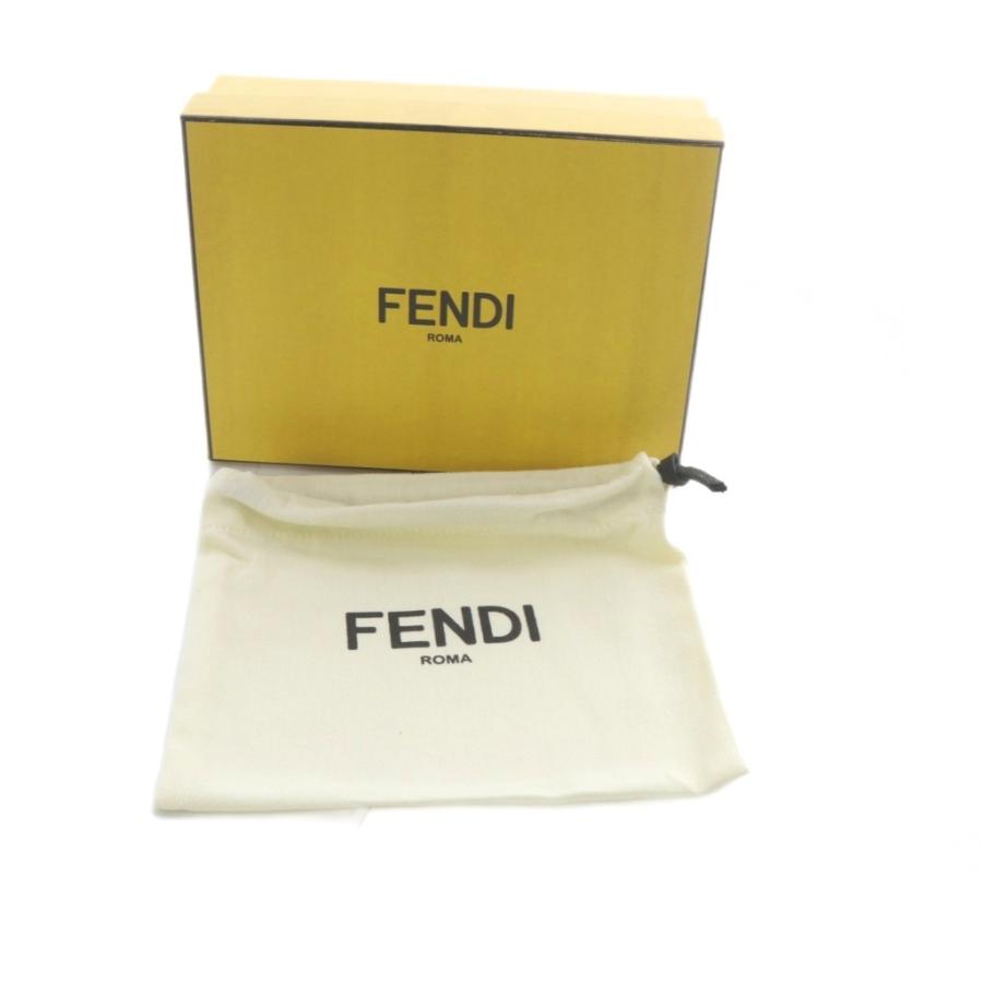 FENDI（フェンディ） ピーカブー 財布 二つ折り ターンロック レザー
