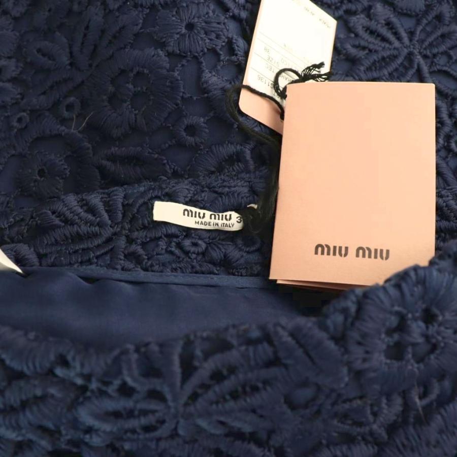 miu miu（ミュウミュウ） 未使用品 フラワー刺繍スカート 台形スカート