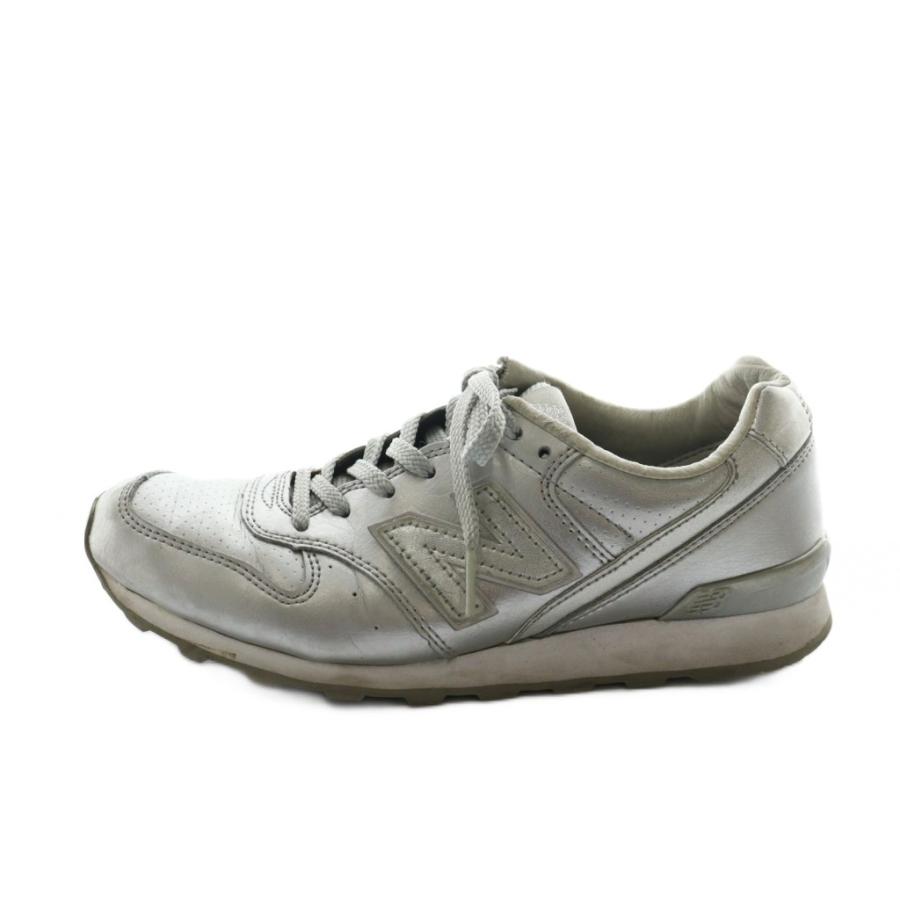 New Balance メタリックシルバー スニーカー New Balance（ニューバランス） スニーカー シューズ メタリック US6.5