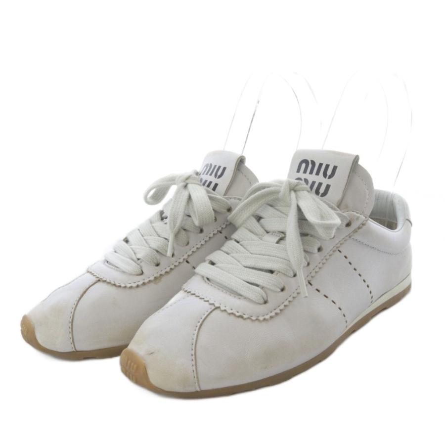 miu miu（ミュウミュウ） プリューム ブリーチド ナッパレザー 加工