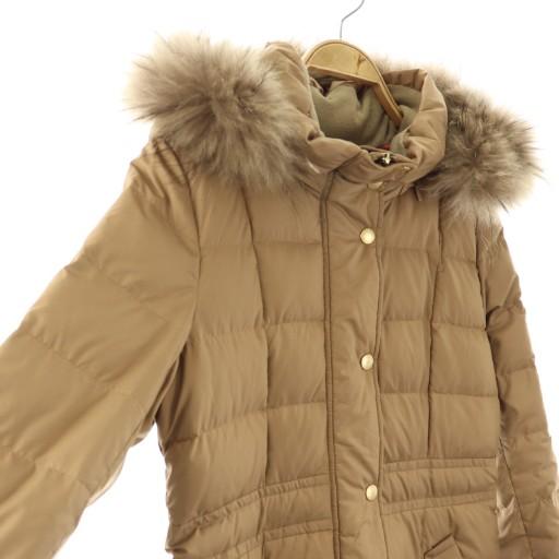 美品　ブルーレーベルクレストブリッジ ファー付き　ロングコート　ベージュ BLUE LABEL CRESTBRIDGE ベージュ ファー付きロングコート ブルー