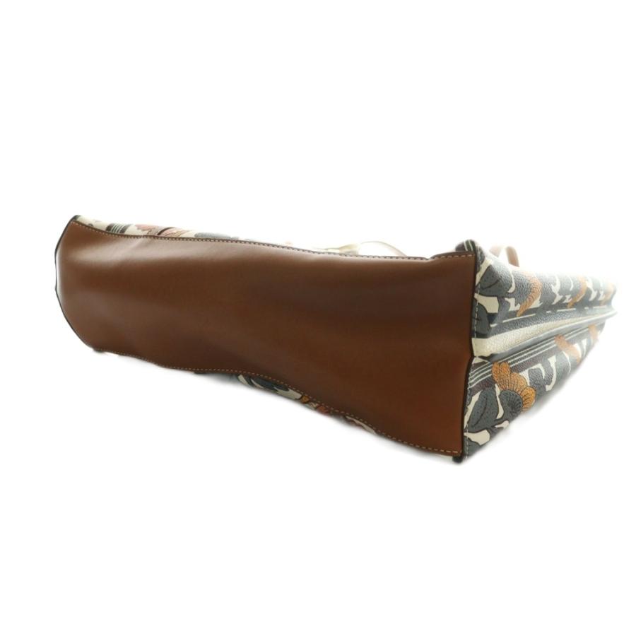 TORY BURCH（トリーバーチ） ペリー トリプルコンパートメント