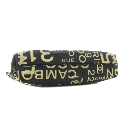 CHANEL（シャネル） ポーチ バイシーライン 黒 ブラック ロゴ柄 /RI